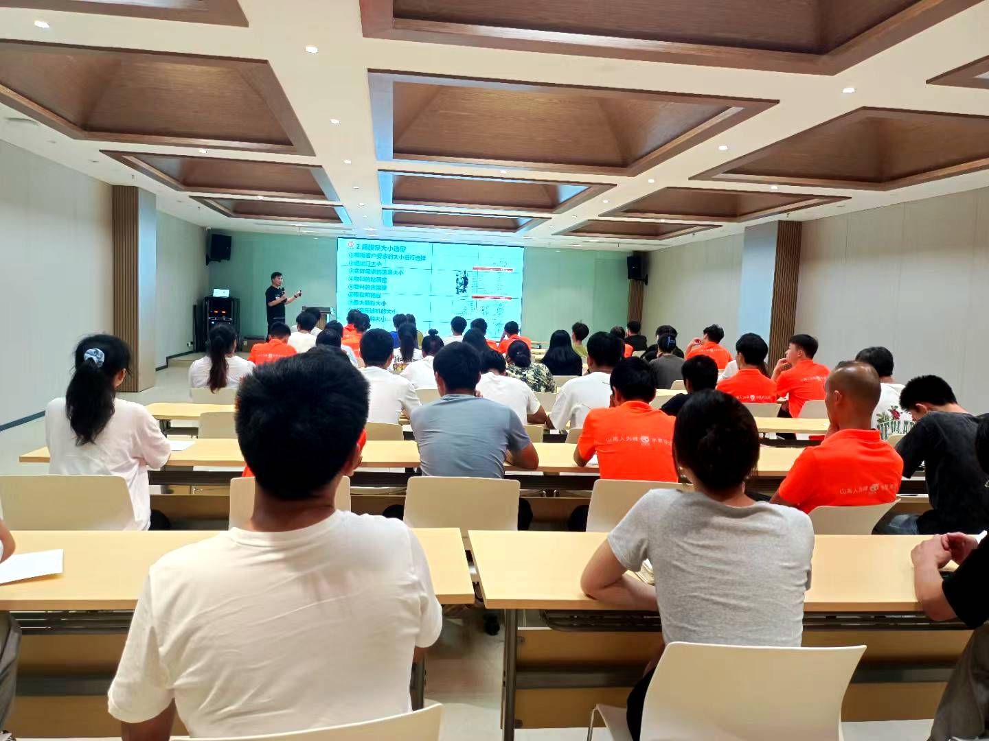 邊鋒機械集團,隔膜泵廠家,進口泵替換,營銷選型培訓(xùn)